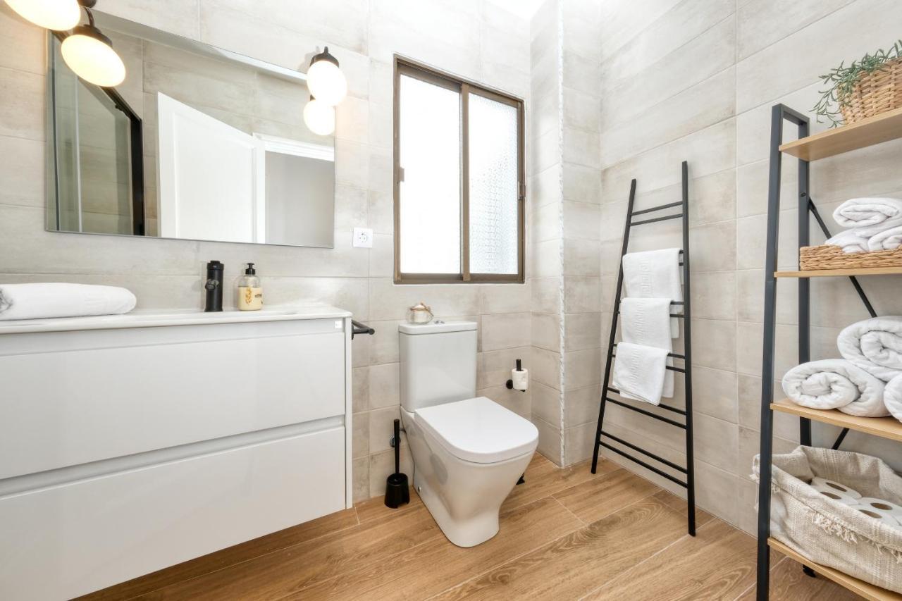 Arrecife Downtown Oasis Villa Bagian luar foto